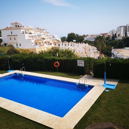 Burriana Edf Haway Apartment Nerja Bagian luar foto
