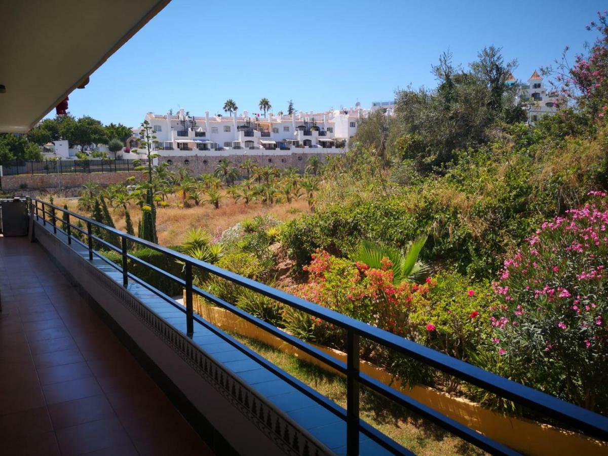 Burriana Edf Haway Apartment Nerja Bagian luar foto